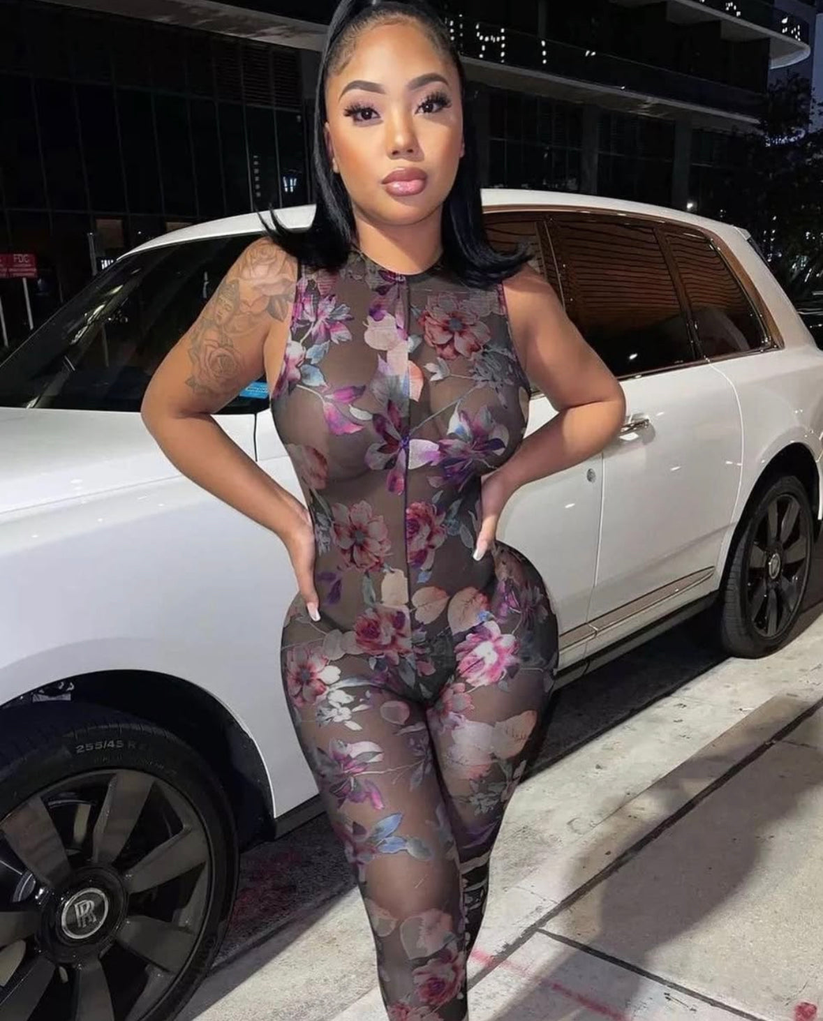 Lilly Sheer Body Sleeve