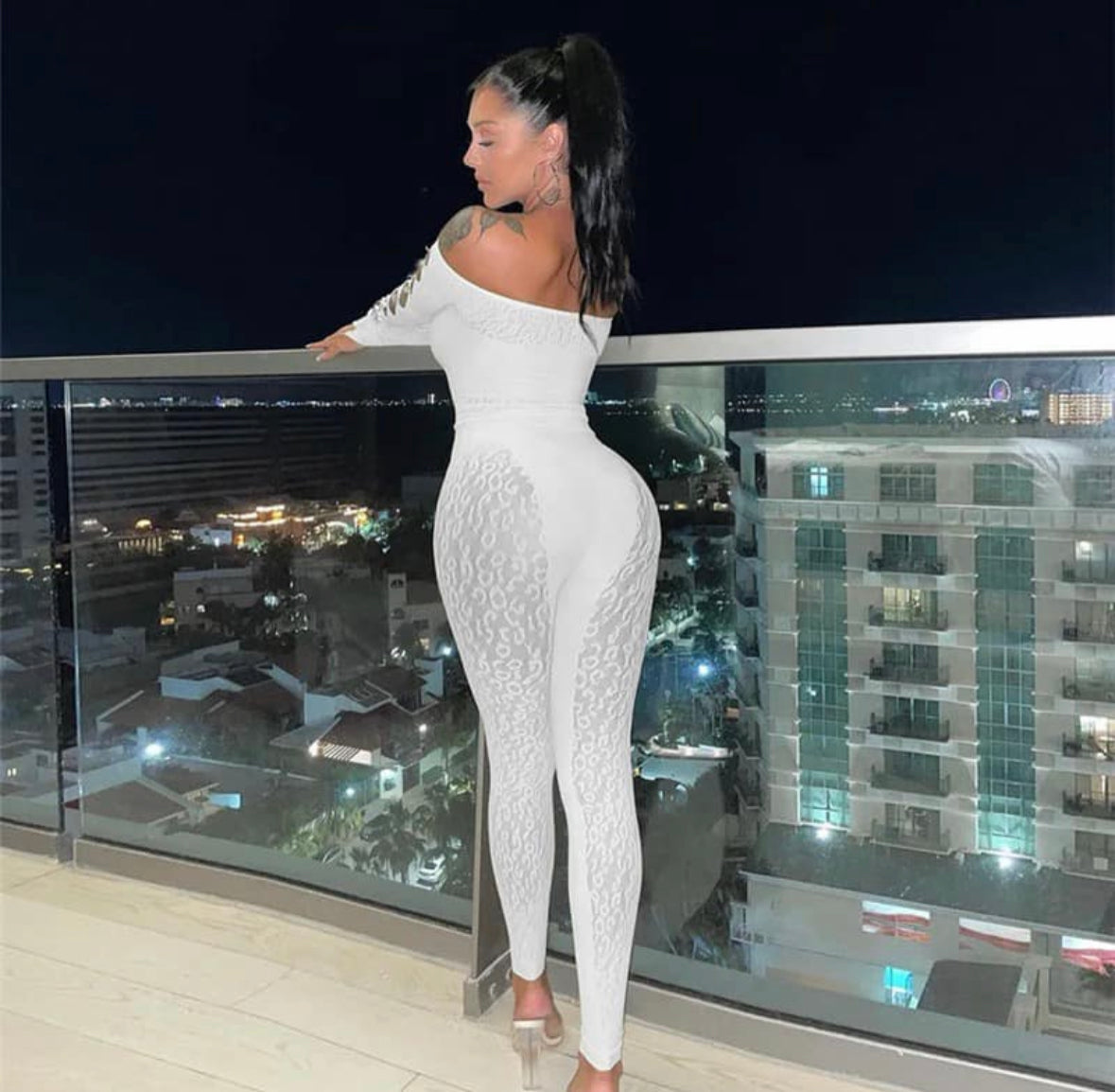 Lace Me Up Body Sleeve